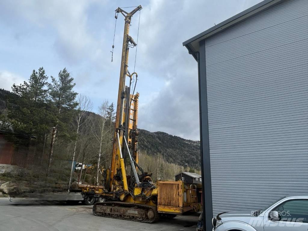 Klemm KR 712-1 Pålningsriggar