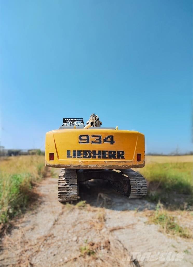 Liebherr R934C HDC Bandgrävare