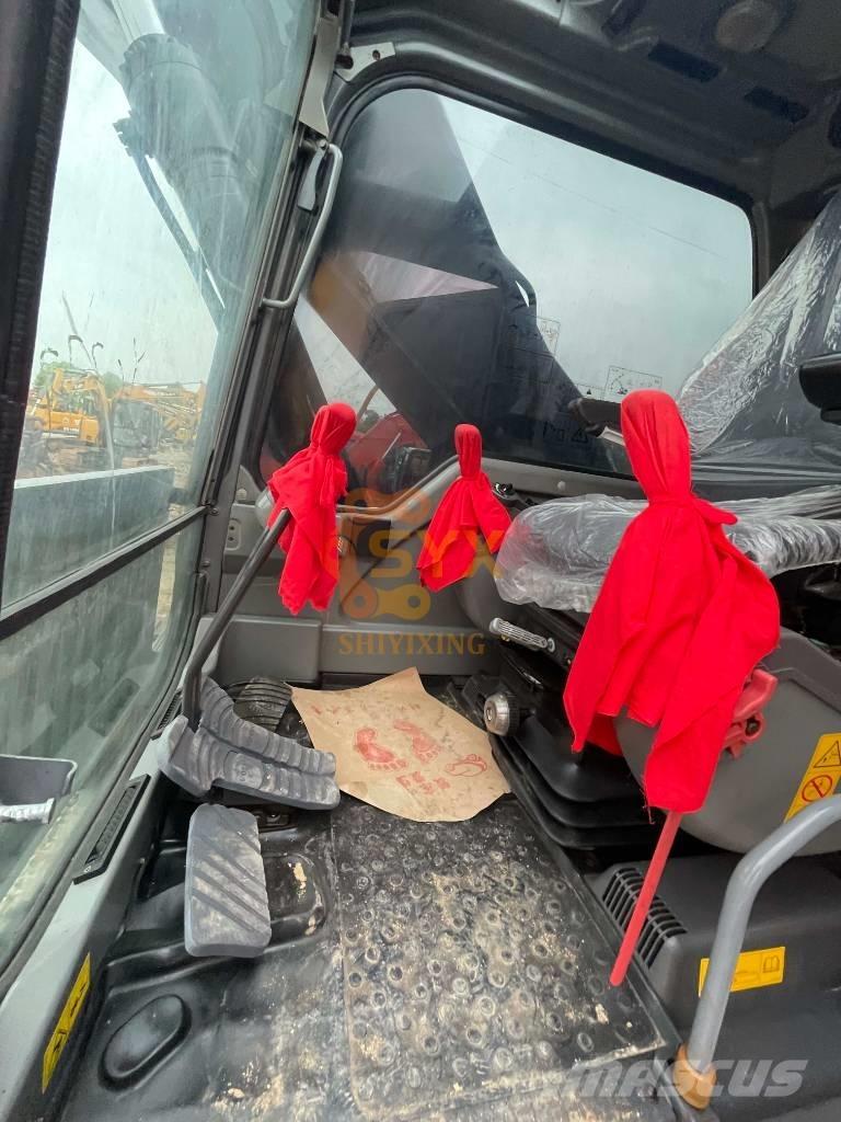 Volvo EC 240 BL Bandgrävare