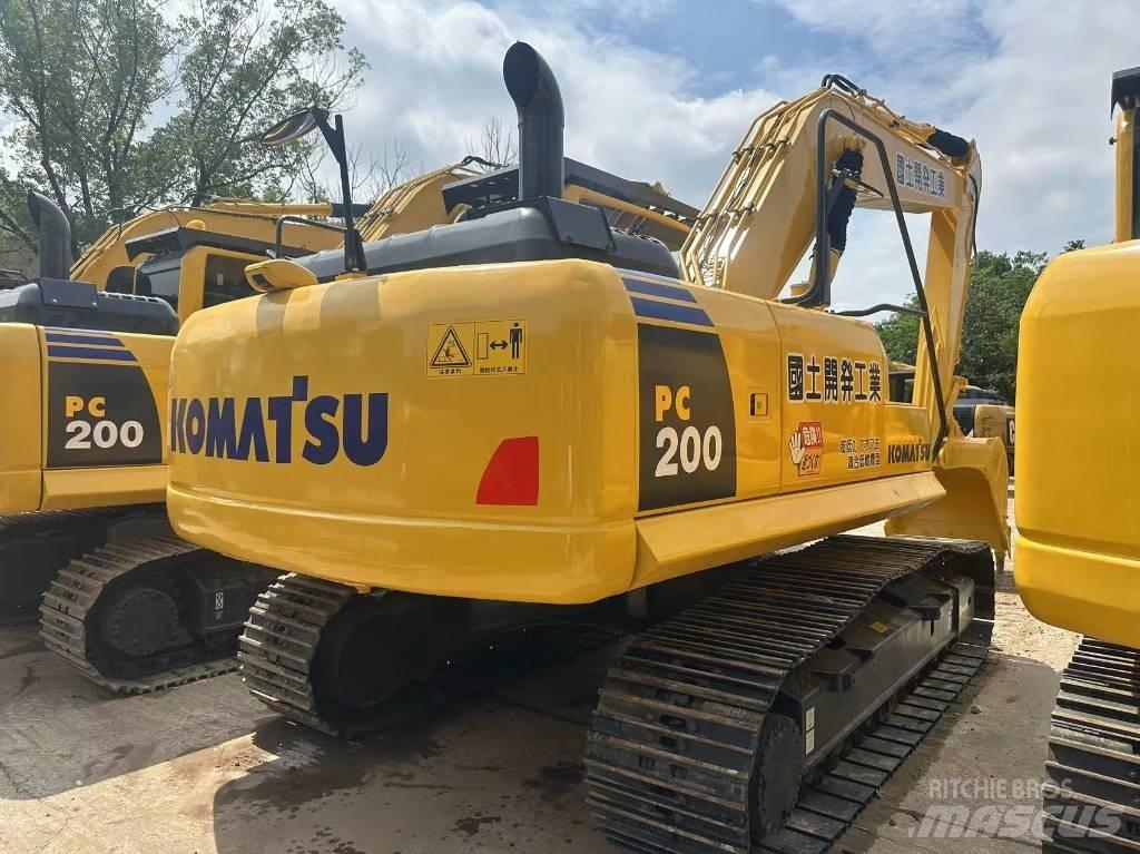 Komatsu PC 200 Bandgrävare