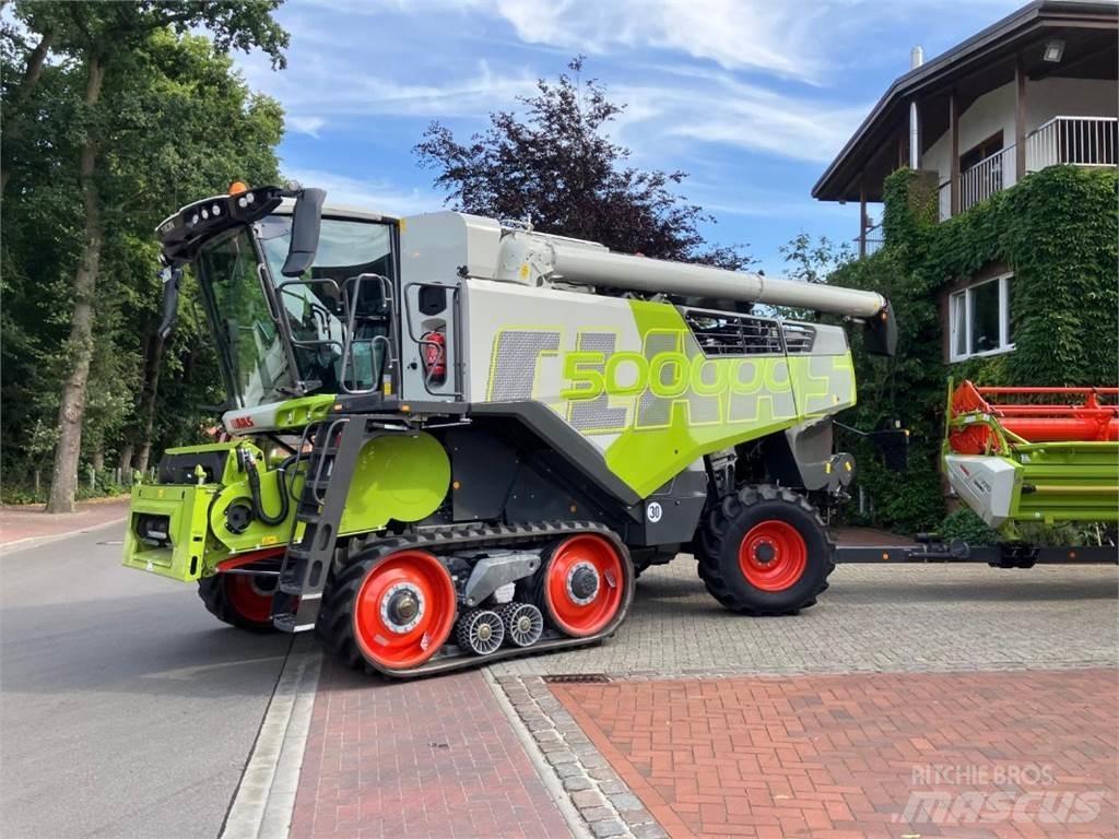 CLAAS Trion 730 TT Skördetröskor
