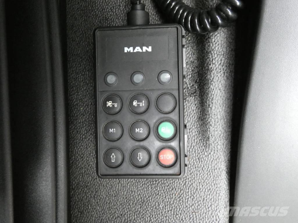 MAN TGS 26.320 Skåpbilar