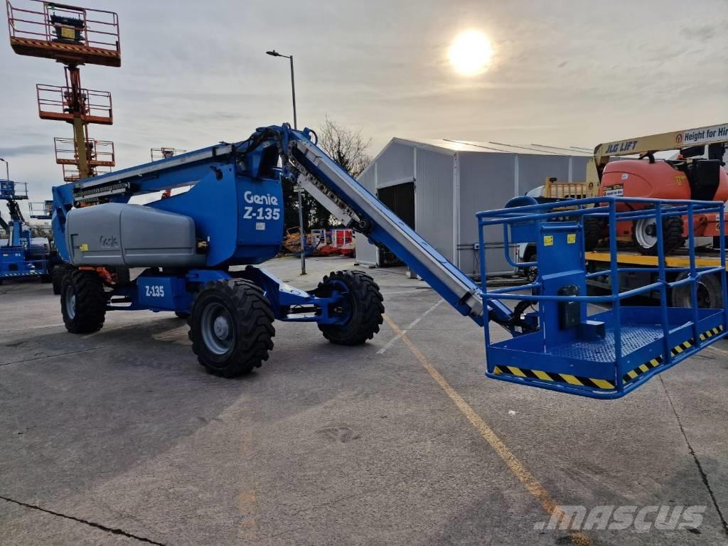 Genie Z 135/70 Bomliftar