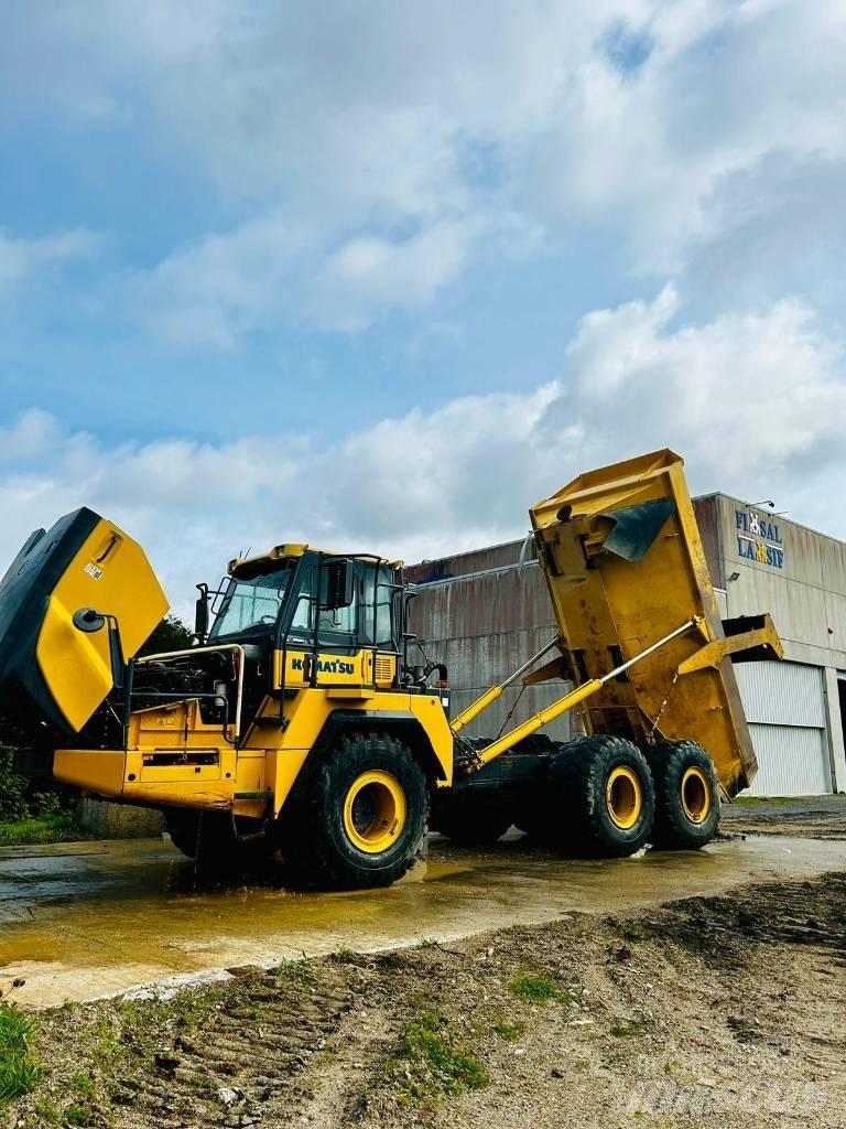 Komatsu HM 300-3 Midjestyrd dumper