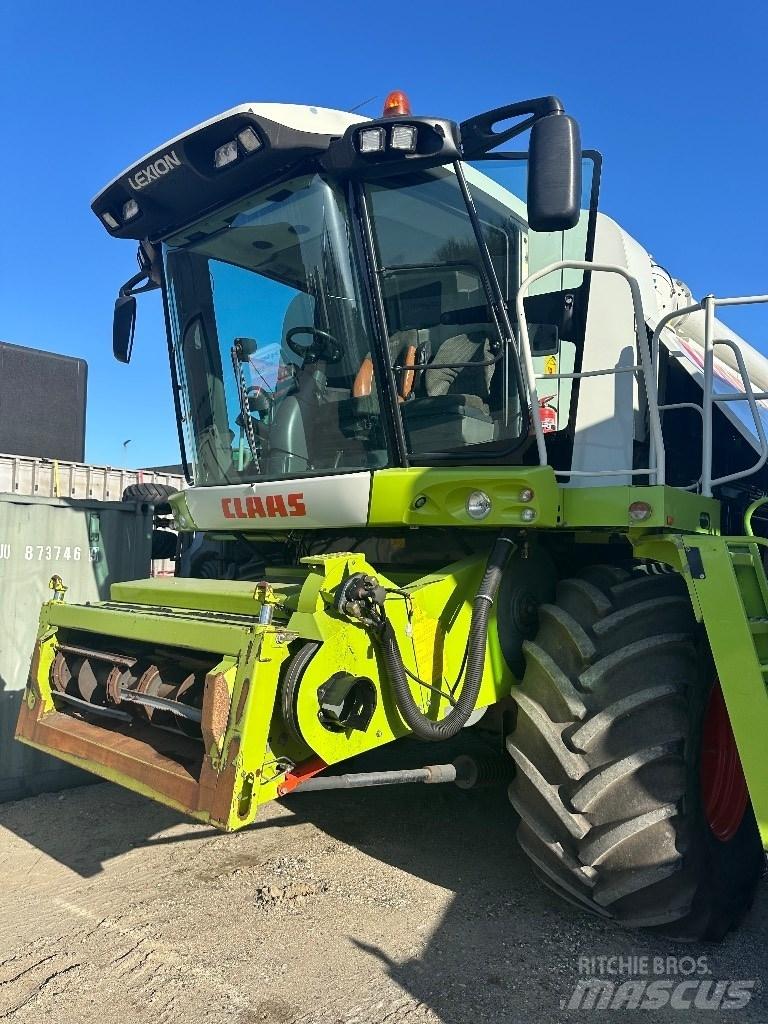 CLAAS Lexion 560 Skördetröskor
