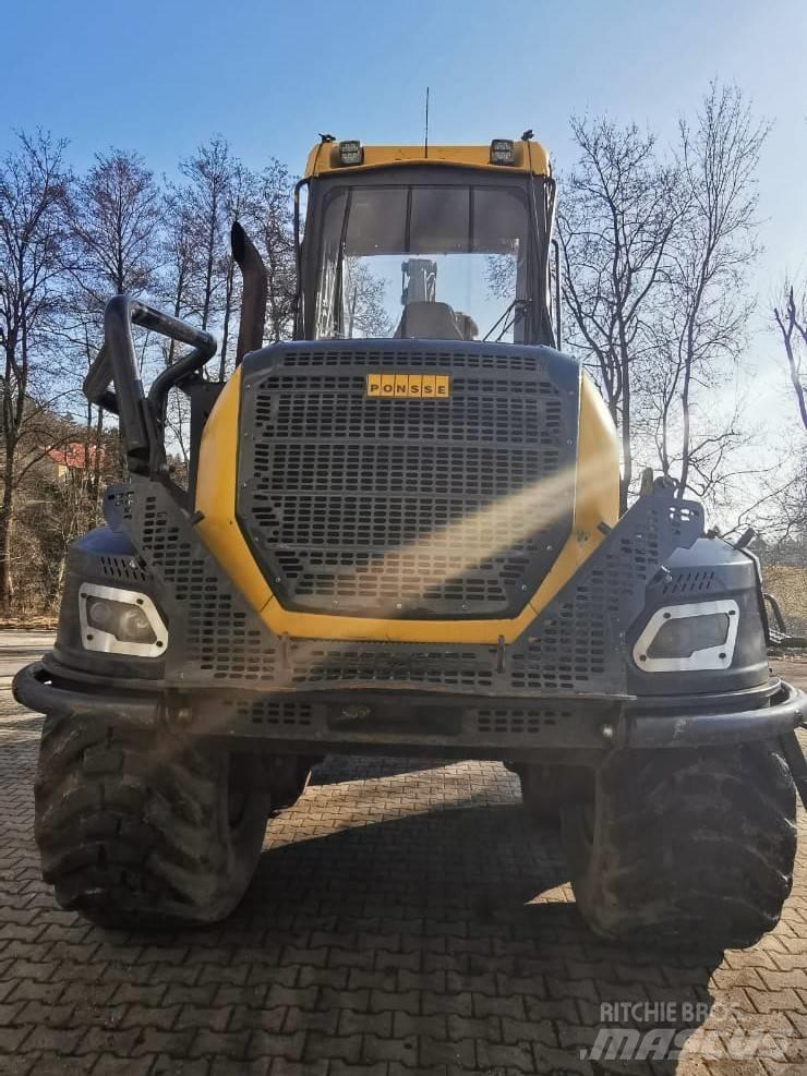 Ponsse Bear 8W Skördare