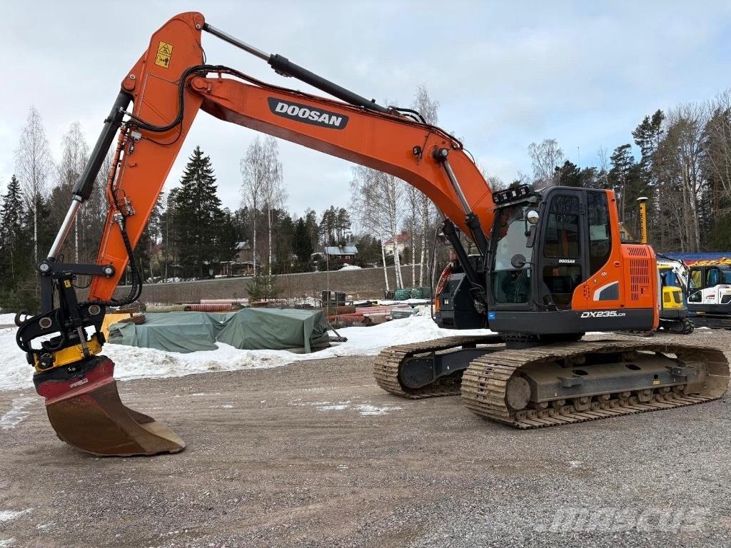 Doosan DX 235 LCR-5 Bandgrävare