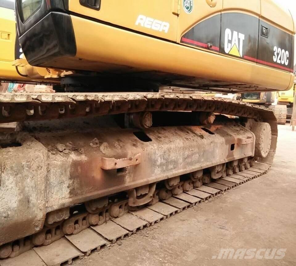 CAT 320 C Bandgrävare