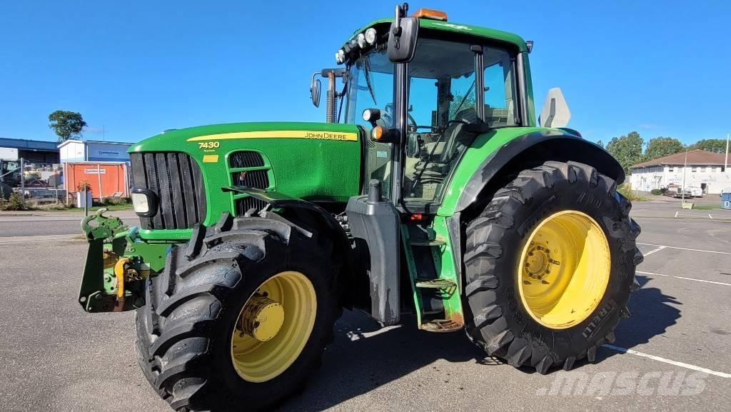 John Deere 7430 AP Traktorer