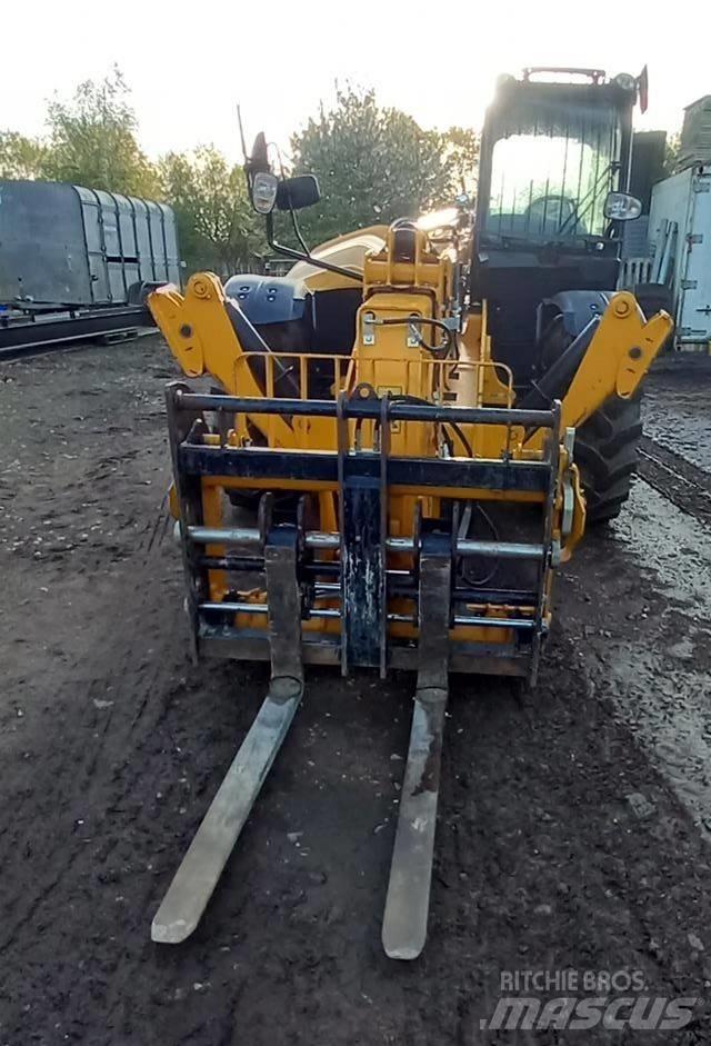 JCB 540-140 Teleskoplastare