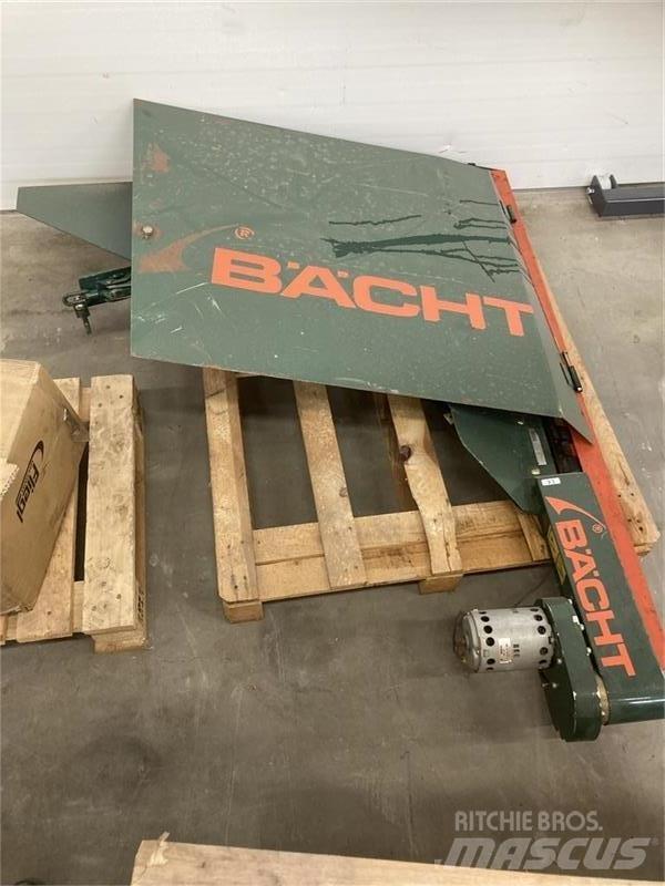 CLAAS BACHT SIDEKNIV Trösktillbehör