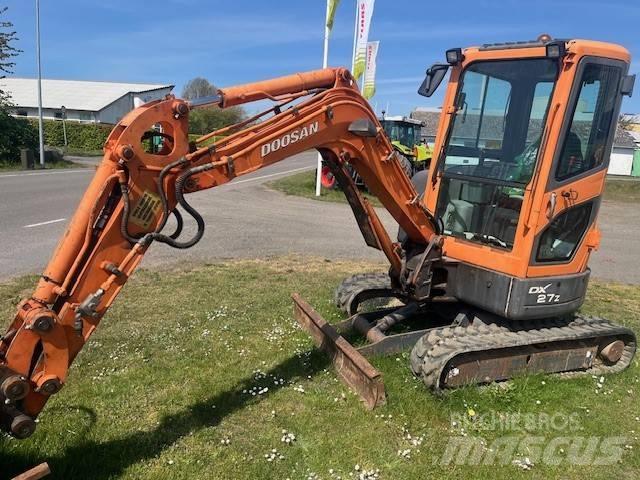 Doosan DX 27 Z Minigrävare < 7t