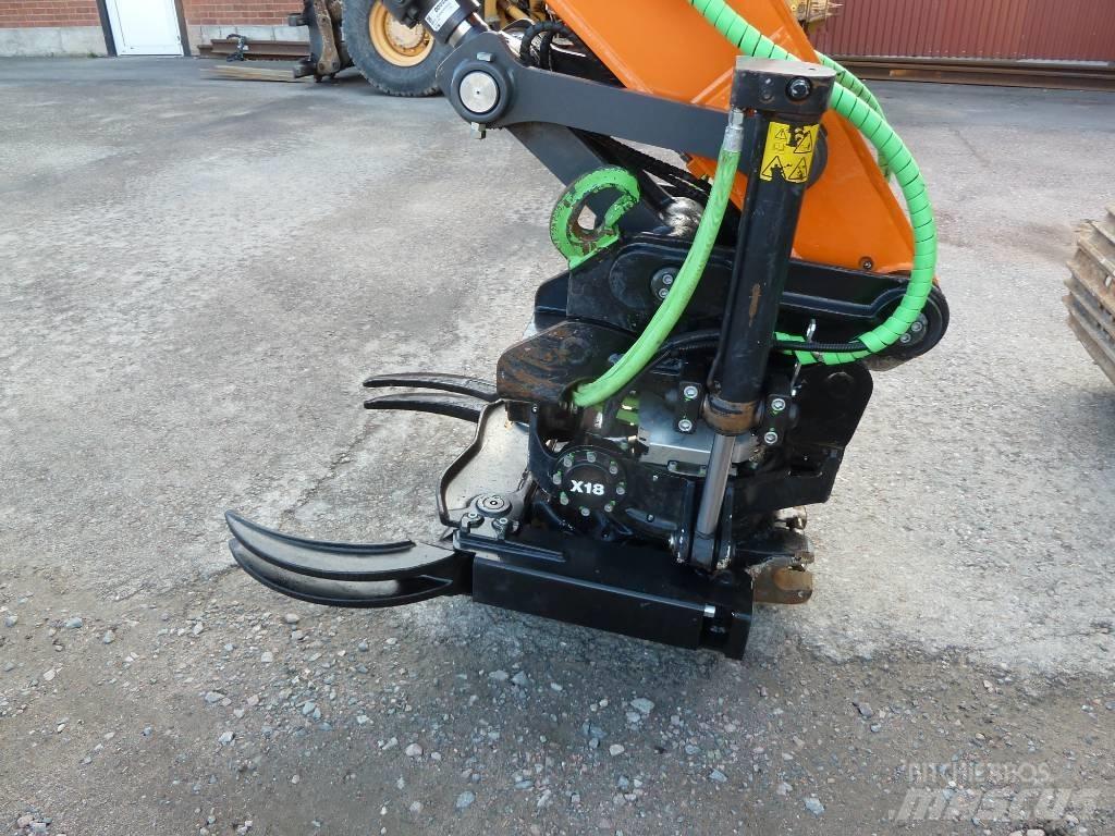 Doosan DX140LC-5 Bandgrävare