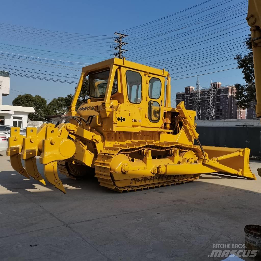 Komatsu D 85 Bandschaktare