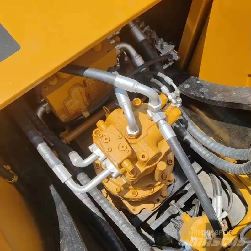 Sany SY 215 Bandgrävare
