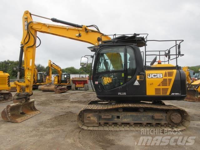 JCB JS130LC Plus+ Bandgrävare