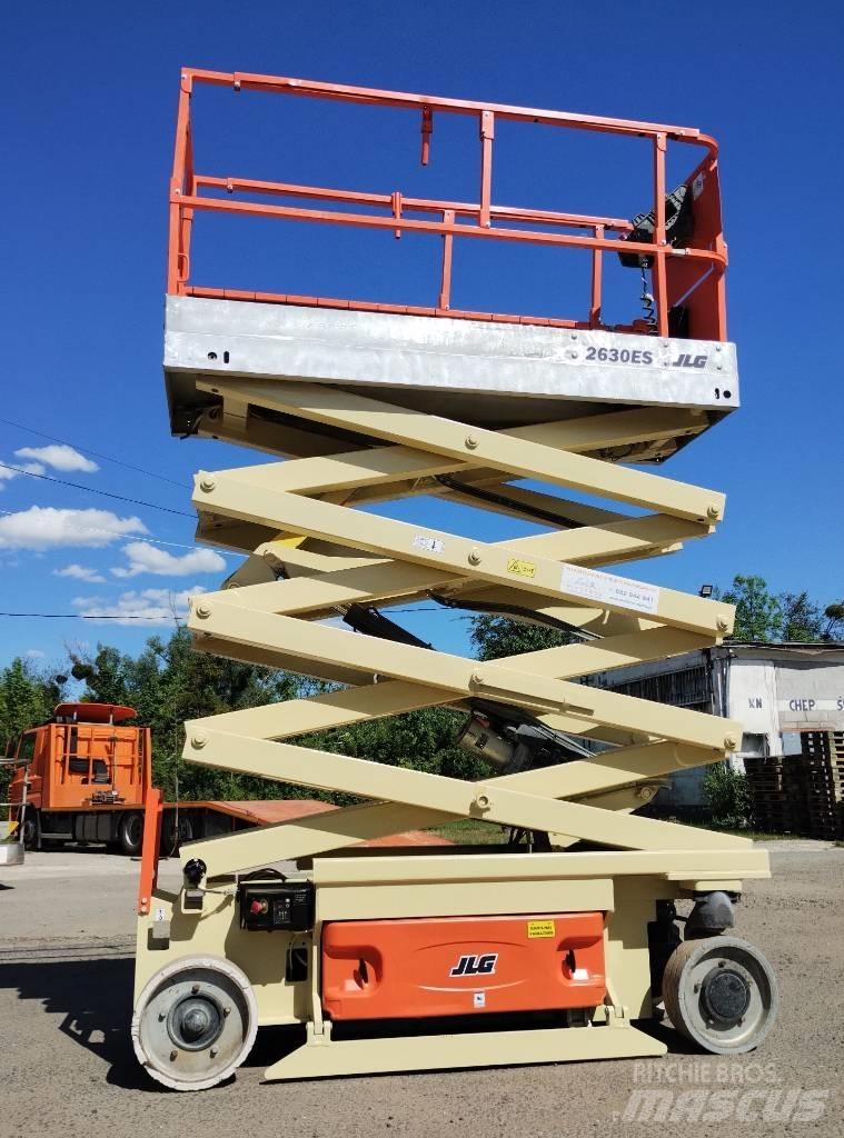 JLG 2630 ES Saxliftar