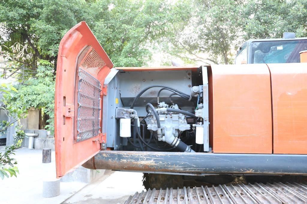 Hitachi ZX 210 LC-6 Bandgrävare