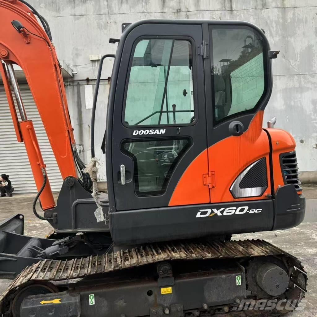 Doosan DX 60-9 C Minigrävare < 7t