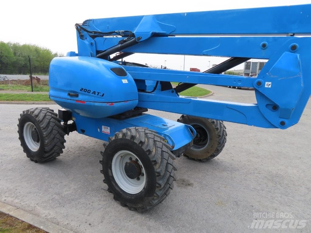 Manitou 200 ATJ Bomliftar