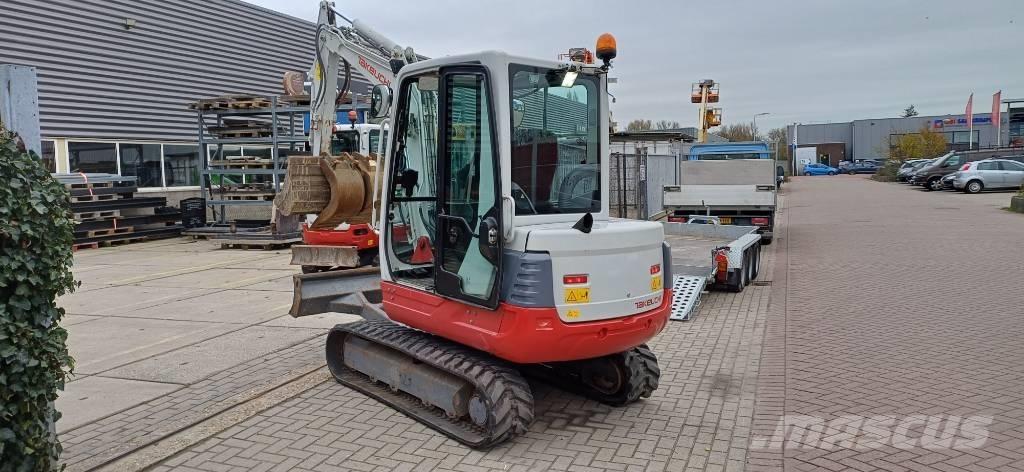 Takeuchi TB 235 CR Minigrävare < 7t