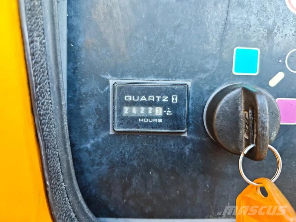 JLG 660 SJ Teleskop bomliftar