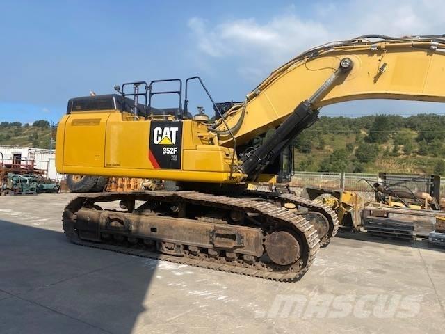 CAT 352 F Bandgrävare