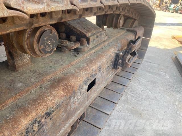 CAT 352 F Bandgrävare
