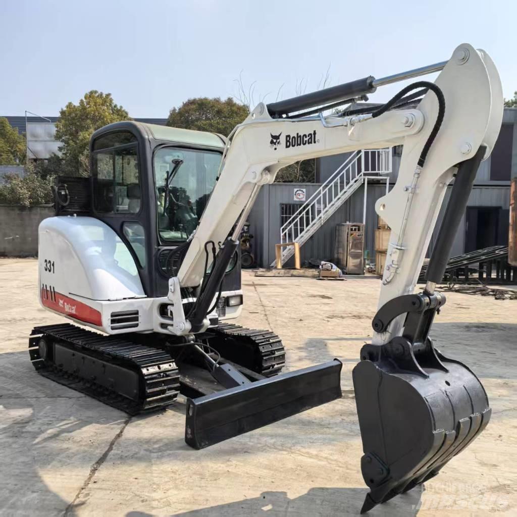Bobcat 331 Minigrävare < 7t