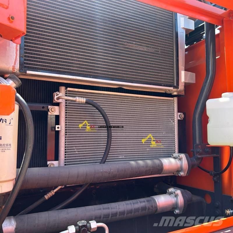 Doosan DX225-9C Bandgrävare