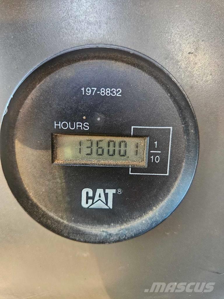 CAT M 316 D Hjulgrävare