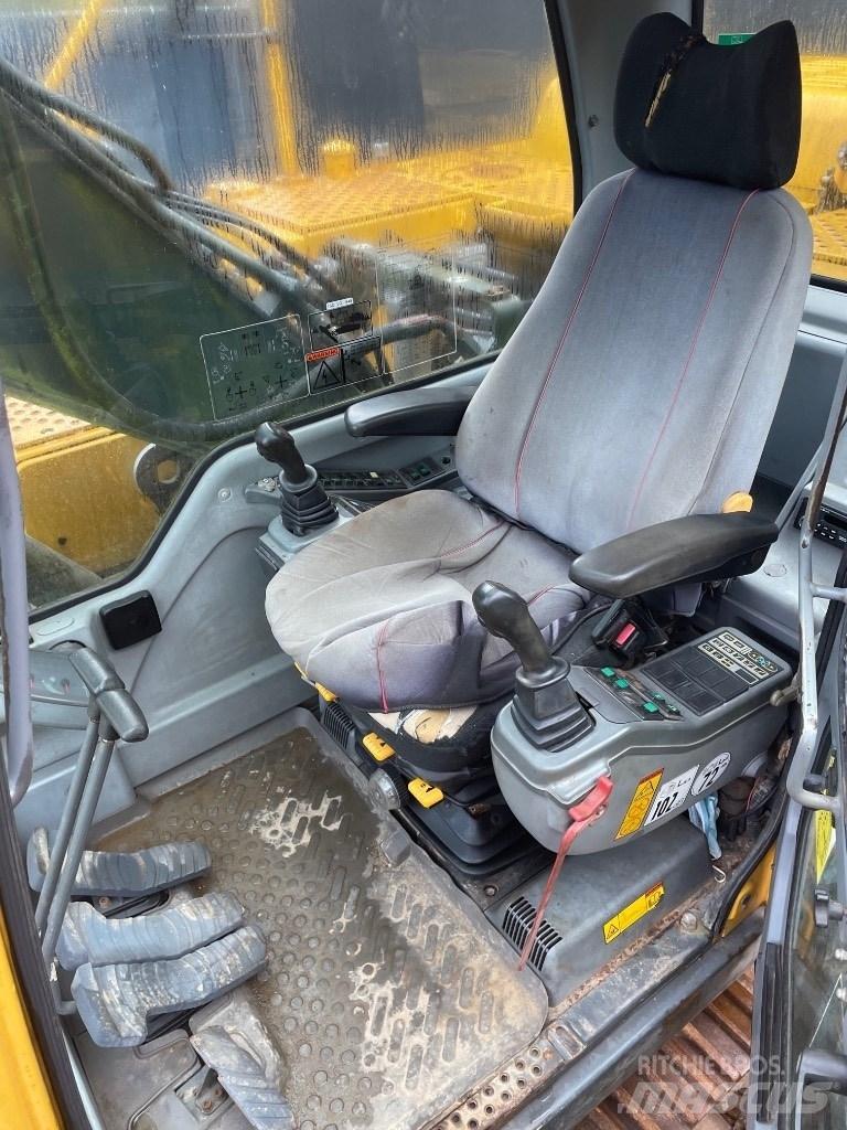Volvo EC210B Bandgrävare