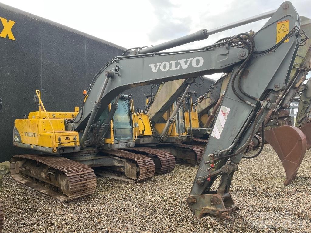 Volvo EC210B Bandgrävare