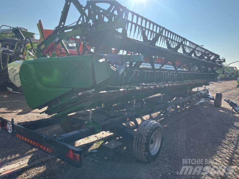 John Deere T 670 i Skördetröskor