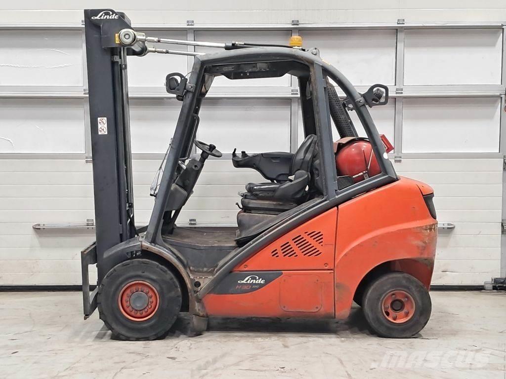 Linde H30T-02 Gasolmotviktstruckar