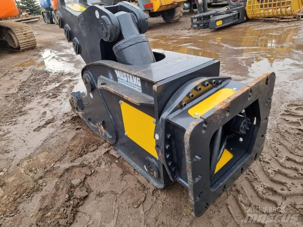 Mustang RH 16 Krossar för Entreprenad