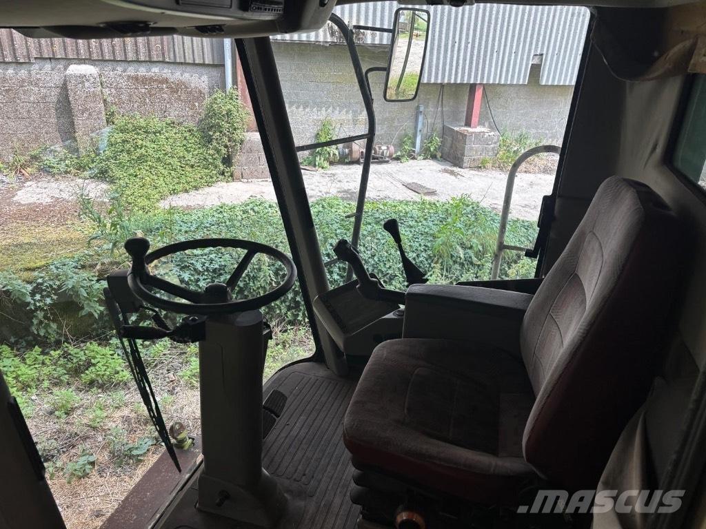 CLAAS Lexion 420 Skördetröskor