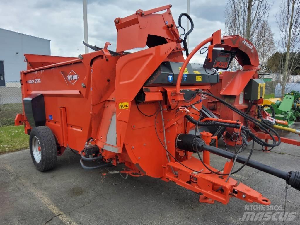 Kuhn Primor 5570 M Balsnittare, rivare och upprullare