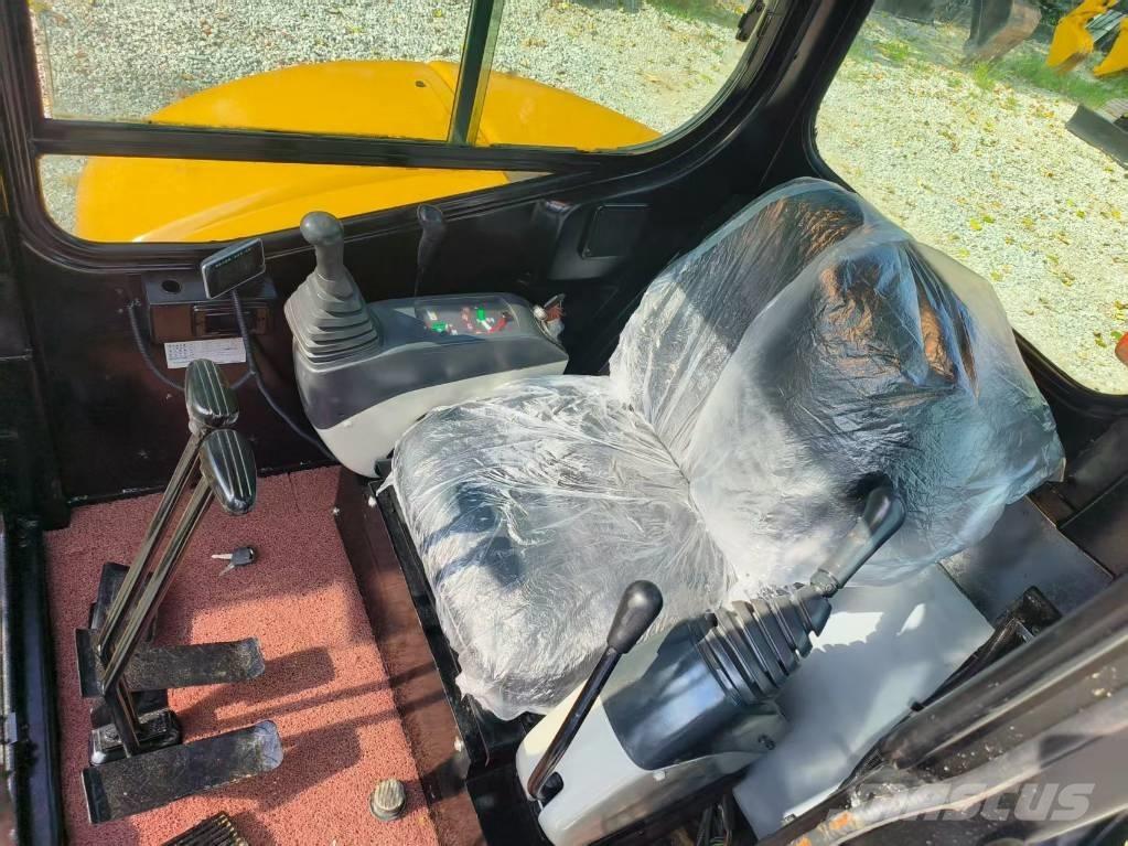 CAT 305 CR Minigrävare < 7t