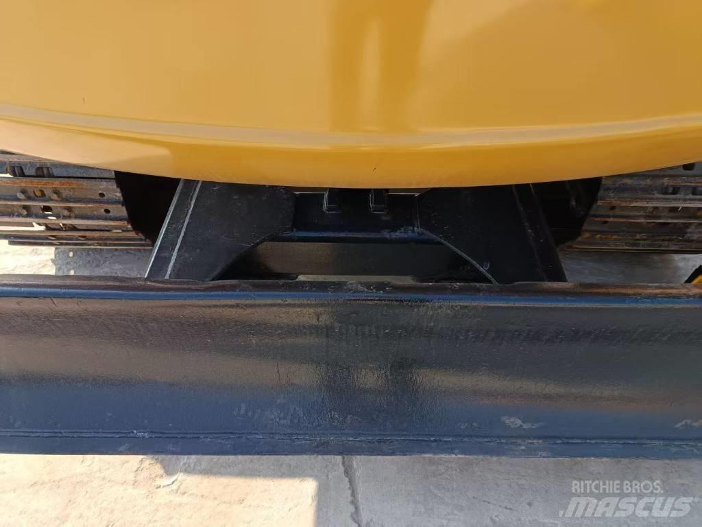 CAT CAT305.5E2 Minigrävare < 7t