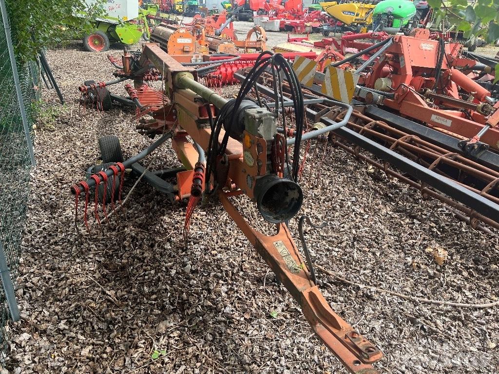 Kverneland ANDEX 653 Vändare och luftare