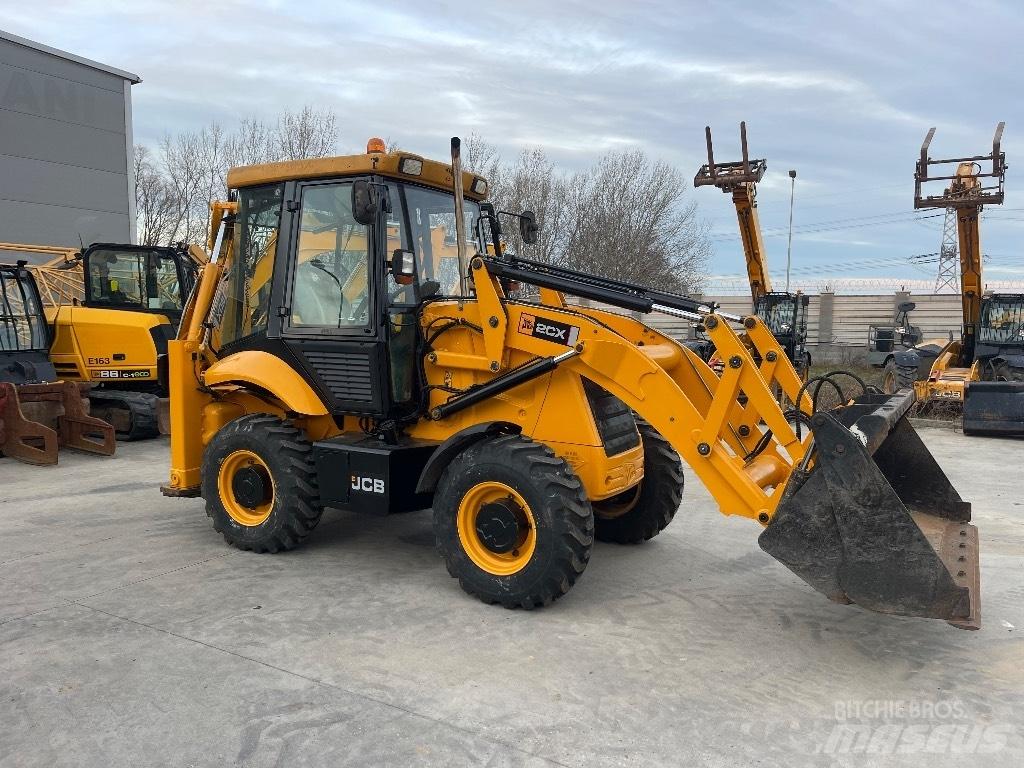 JCB 2 CX Grävlastare