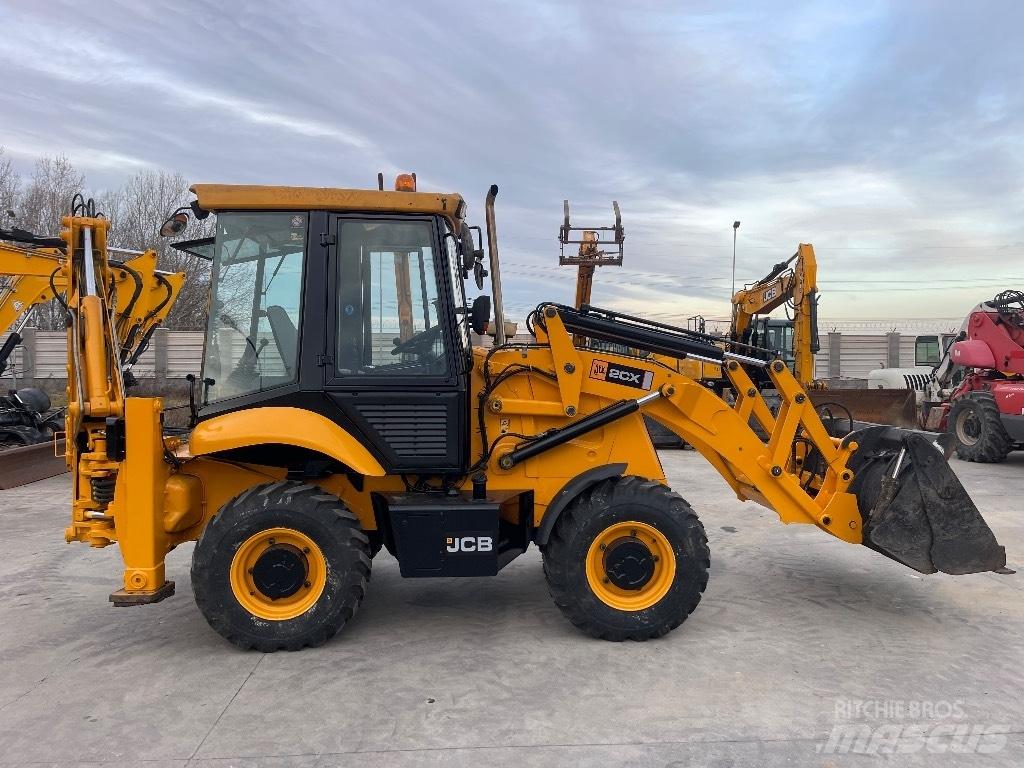 JCB 2 CX Grävlastare