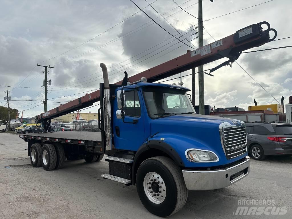 Freightliner M2 Flakbilar