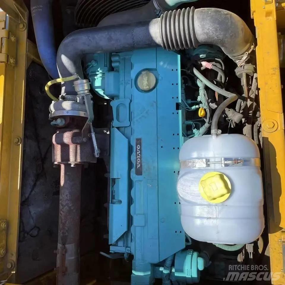 Volvo EC210B Bandgrävare