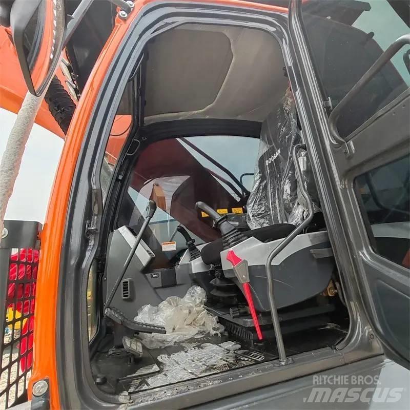 Doosan DX 300 LC Minigrävare < 7t
