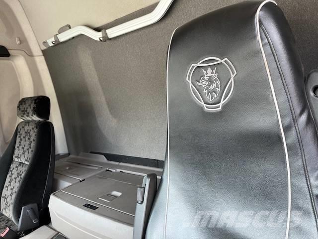 Scania P 280 Kapellbil