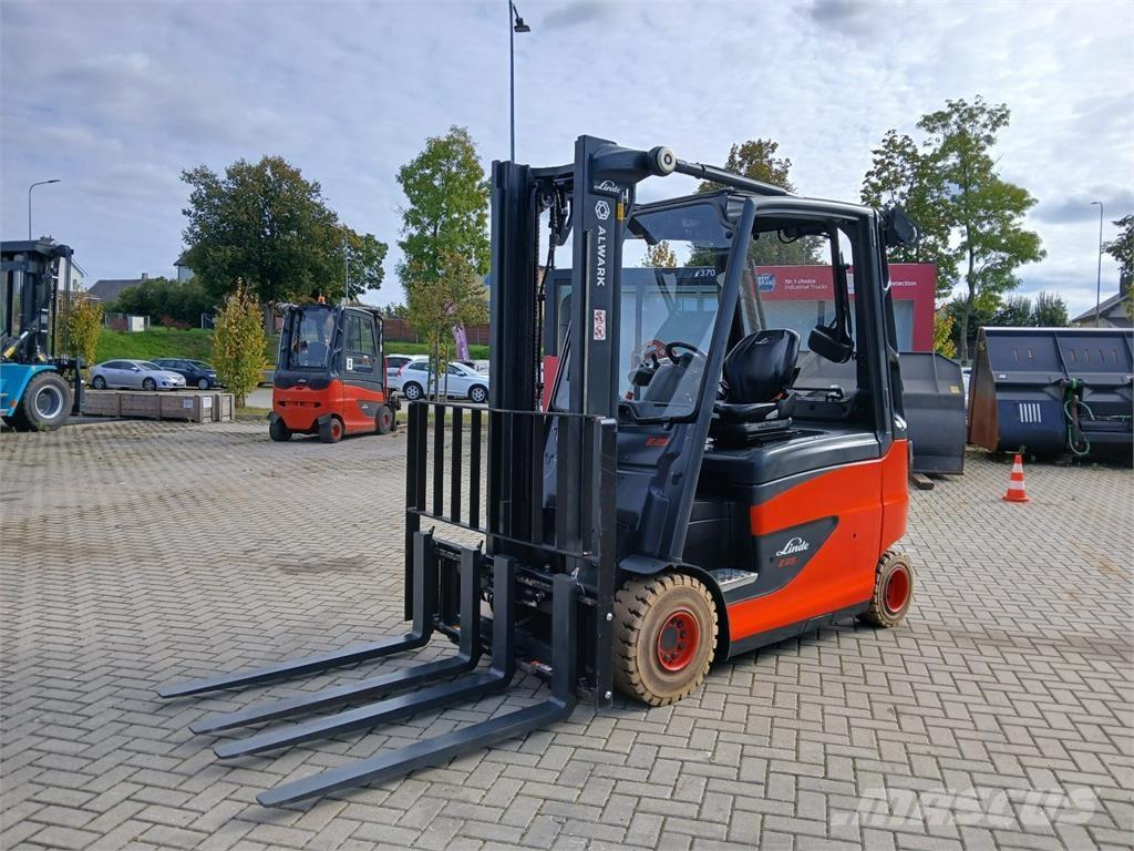 Linde E25/600HL Elmotviktstruckar