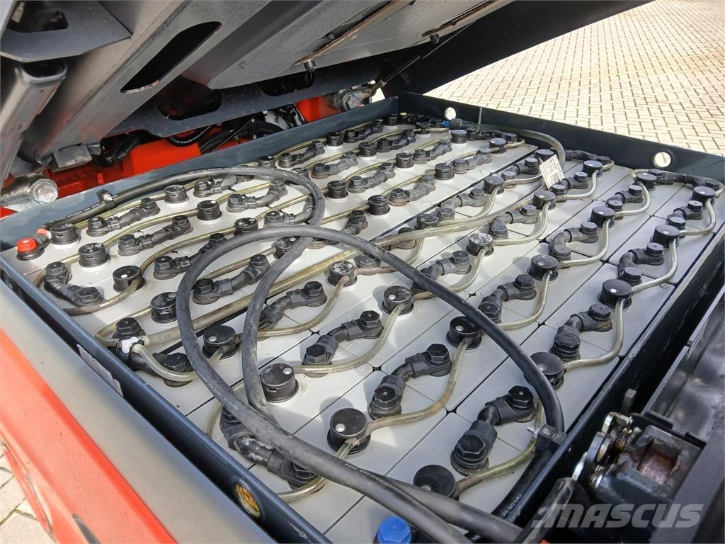 Linde E25/600HL Elmotviktstruckar