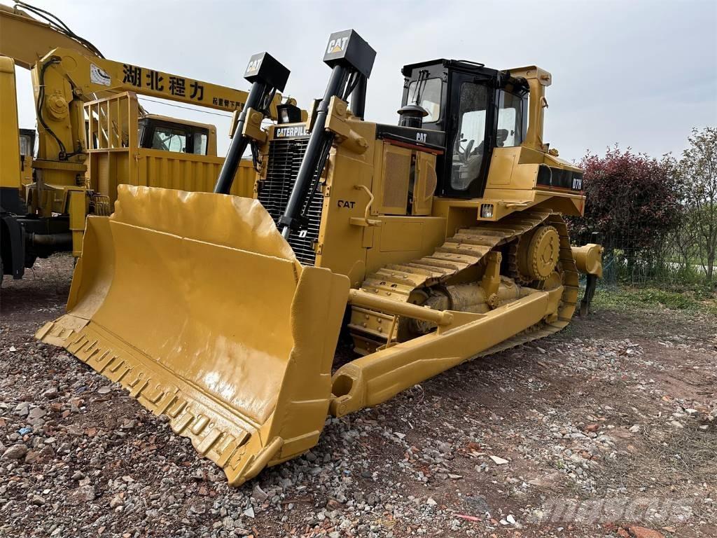 CAT D 7 H Bandschaktare